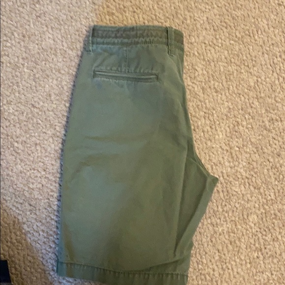 Gap, green, crew shorts - Picture 2 of 2